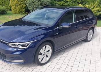 VW Golf VIII wersja STYLE 1.5 tsi 150 km
