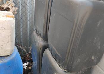 Sprzedam pojemniki 20l