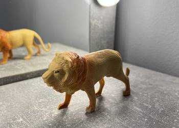 Lew / figura / figurka składana