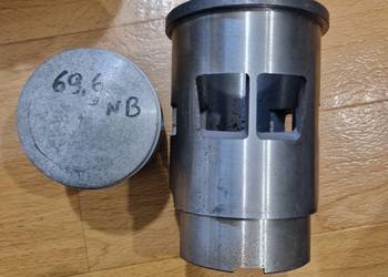 Oryginalna Nowa Tulej i tłok Cz 250 513 cross