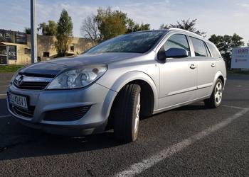 Opel Astra H 1.6 benzyna | OC+Przegląd 09.2025! | Gratisy: Koła+Thule+Hak