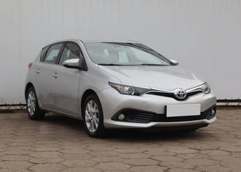 Toyota Auris 1.2 Ti