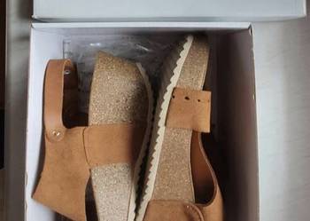 Buty marki Sergio Bardi nat.zamsz camel wizytowe odkryte na koturnie korek