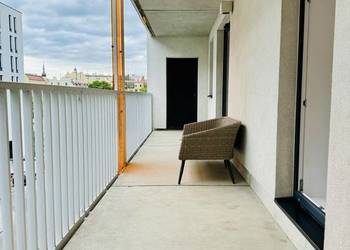 3pok, 59met, okolice Ostrowa Tumskiego BALKON/KOMÓRKA (Wrocław)
