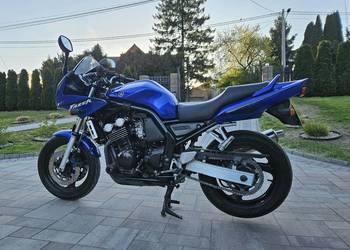 Yamaha FZS 600 Fazer