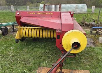 Prasa kostkująca New Holland Super Hayliner 268