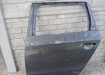 Drzwi lewe tylne - VW PASSAT B7 KOMBI  3AF