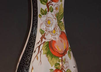 Porcelana wazon, manufaktura Rumunia, region Alba Iulia Porcelana wazon, manufaktura Rumunia, region Alba Iulia