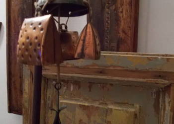 Dawny Dzwonek Alpejski-Ręcznie Puncowana Miedź-Uchwyt-Vintage