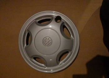 POLOVW POLO GOLF II III kołpak 13'' oryginał 867.601.147c Uż