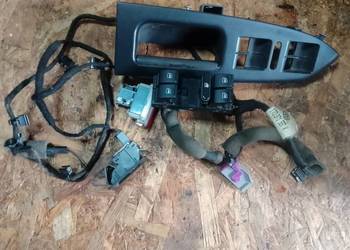 Rączka panel szyb VW Touran 03-09