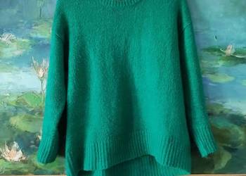 butelkowa zieleń sweter sweterek kardigan oversize lekki ciepły luźny styl