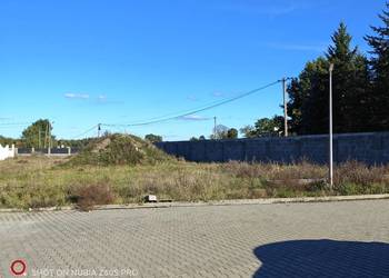 „Działka pod usługi / firmę 3196 m² – UR, media, asfalt”