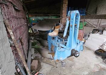 Sprzedam plug 3 skibowy
