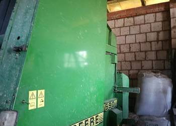 John Deere 590
