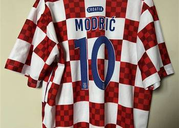 Vintage CHORWACJA nr 10 MODRIC - XXL - OKAZJA