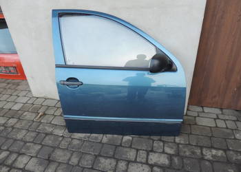 SKODA FABIA 1 HB 5D DRZWI PRAWE PRZEDNIE 9432