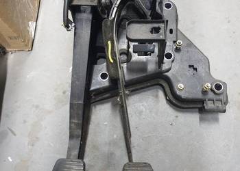 Pedały hamulca sprzęgła 407 C5