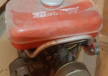 Zabytkowy silnik zaburtowy do łódki Tummler