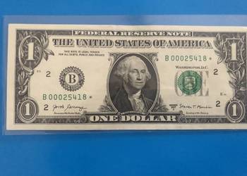 Banknot 1 dollar - bardzo niski numer plus gwiazdka