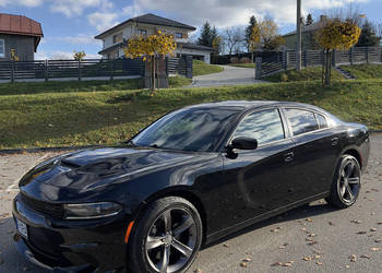 Dodge Charger 5.7 2019 R/T V8 370KM