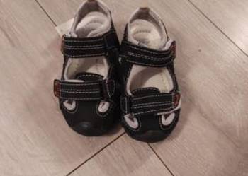 Sandałki chłopak r 25
