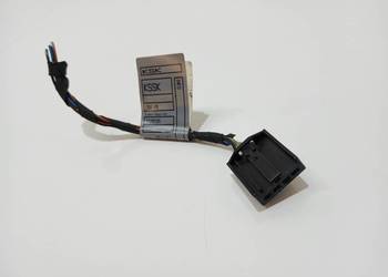 KOSTKA WTYCZKA LAMPY TYŁ TYLNEJ W BŁOTNIK BMW E61 OE (4824943)