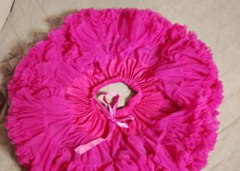 Spszedam spódniczkę rużową LAVASHKA roz.XS.2-3 latka .