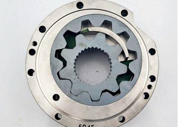 POMPA OLEJU 0011714930 11714930 CLAAS AL155632 JOHN DEERE AL231660