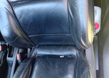 Zestaw foteli skórzanych ze sterowaniem Volkswagen Golf IV