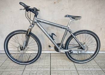 rower GIANT alu, 27,5 "ham.hydr.tarczowe, amortyzator, ALIVIO