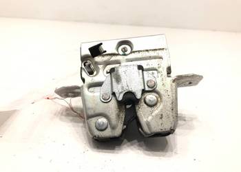 ZAMEK KLAPY TYŁ MERCEDES W246 Minivan A2467400035 11-18