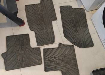 Dywaniki Dodge Caliber Oryginalne