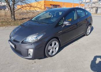 Toyota Prius 3