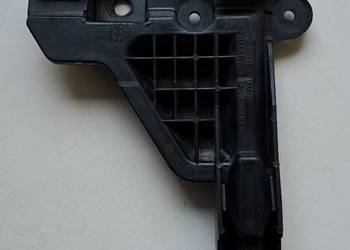 Lewy ślizg tylnego zderzaka 4A0807483A – Audi 100 / A6 / S6 C4 – używany