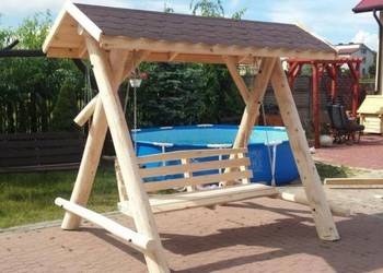 Huśtawka drewniana ogrodowa z daszkiem grube bale , 3 osobowa