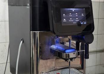 Profesjonalny Ekspres Superautomatyczny FAEMA X20 CP11 | Niski Przebieg |
