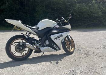 Yamaha yzf r125