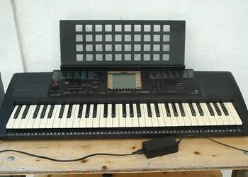 Keyboard Yamaha PSR-330 z osprzętem, klawiatura dynamiczna