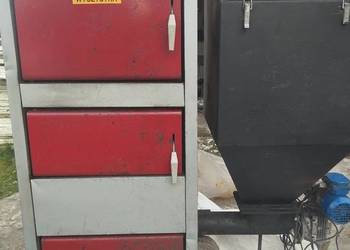 Piec na ekogroszek z wyciąganym rusztem Piec na ekogroszek z wyciąganym rusztem