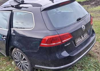 Passat B7 kombi LC9X  Zderzak tył tylny czujniki chrom
