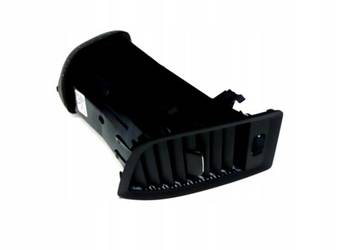 VOLVO XC60 prawa kratka nawiewu z deski rozdz OE 39886578
