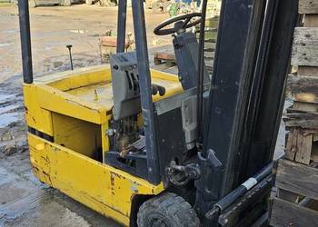 Wózek widłowy maszt