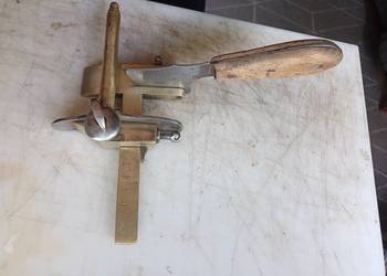 Maszynka do cięcia pasów skórzanych