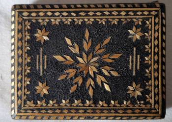 Mała papierośnica – rękodzieło więzienne – lata 60-te PRL Mała papierośnica – rękodzieło więzienne – lata 60-te PRL