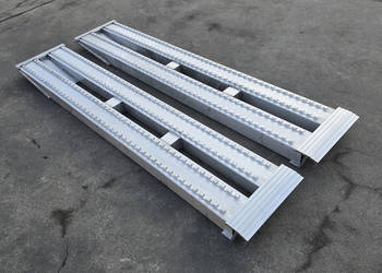 Najazdy aluminiowe 7 ton 2000x380x90mm mocowanie kątownik Altec Metalmec