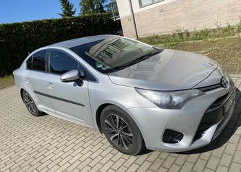 Sprzedam Toyota Avensis 1,8 sedan srebrna benzyna gaz 148tyś.km rok produkc