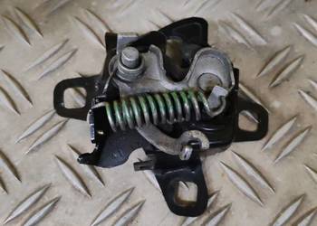 Zamek maski fiat 500x