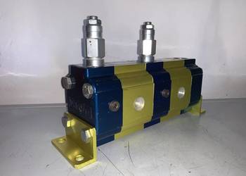 Vivoil 9RV02B49 Flow divider