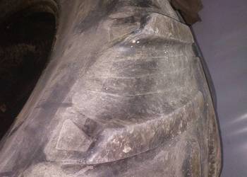 Opona Taurus 580/70r38